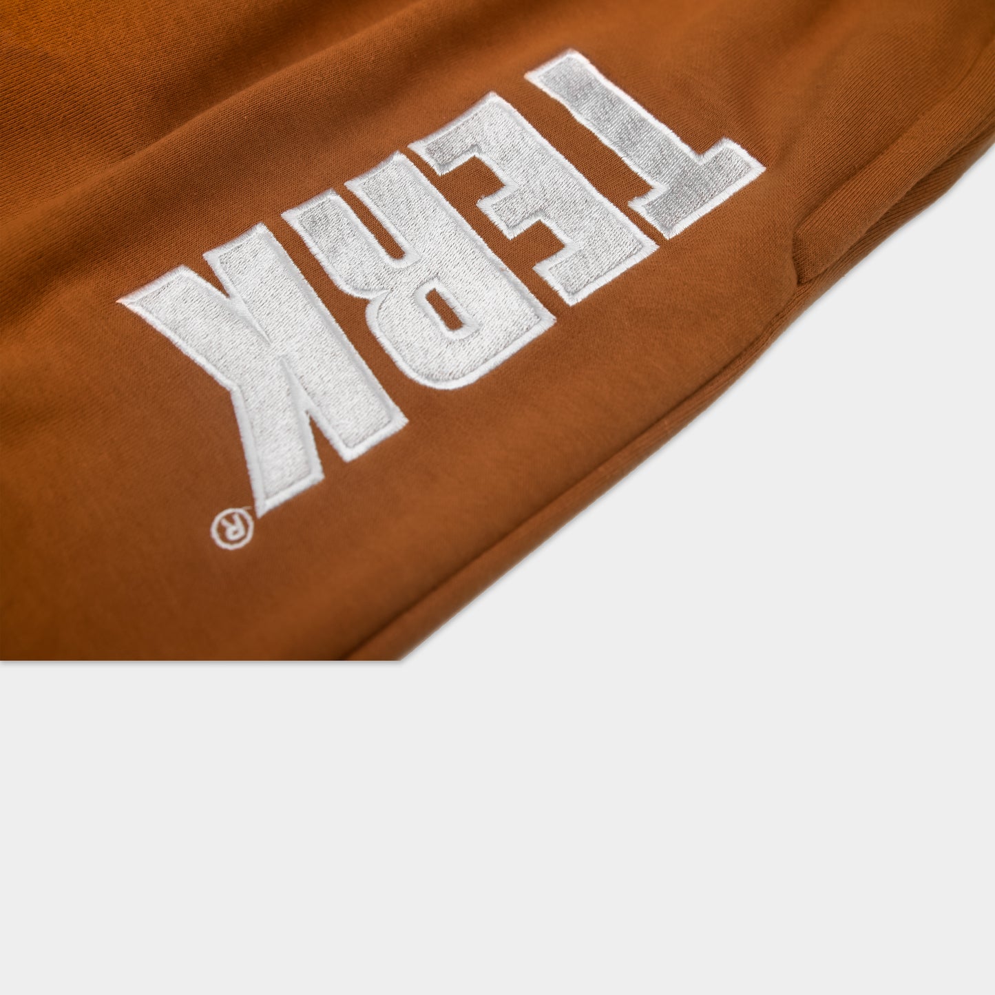 SADDLE SWEATPANTS WITH WHITE TERK EMBROIDERED LOGO