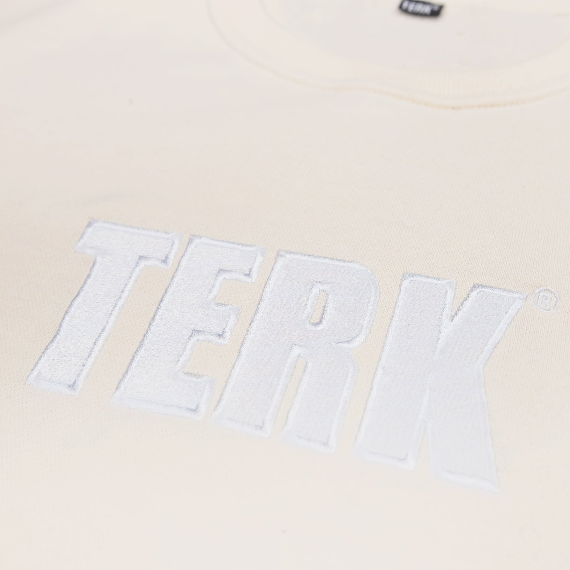 WHITE TERK VANILLA CREWNECK WITH EMBROIDERED LOGO